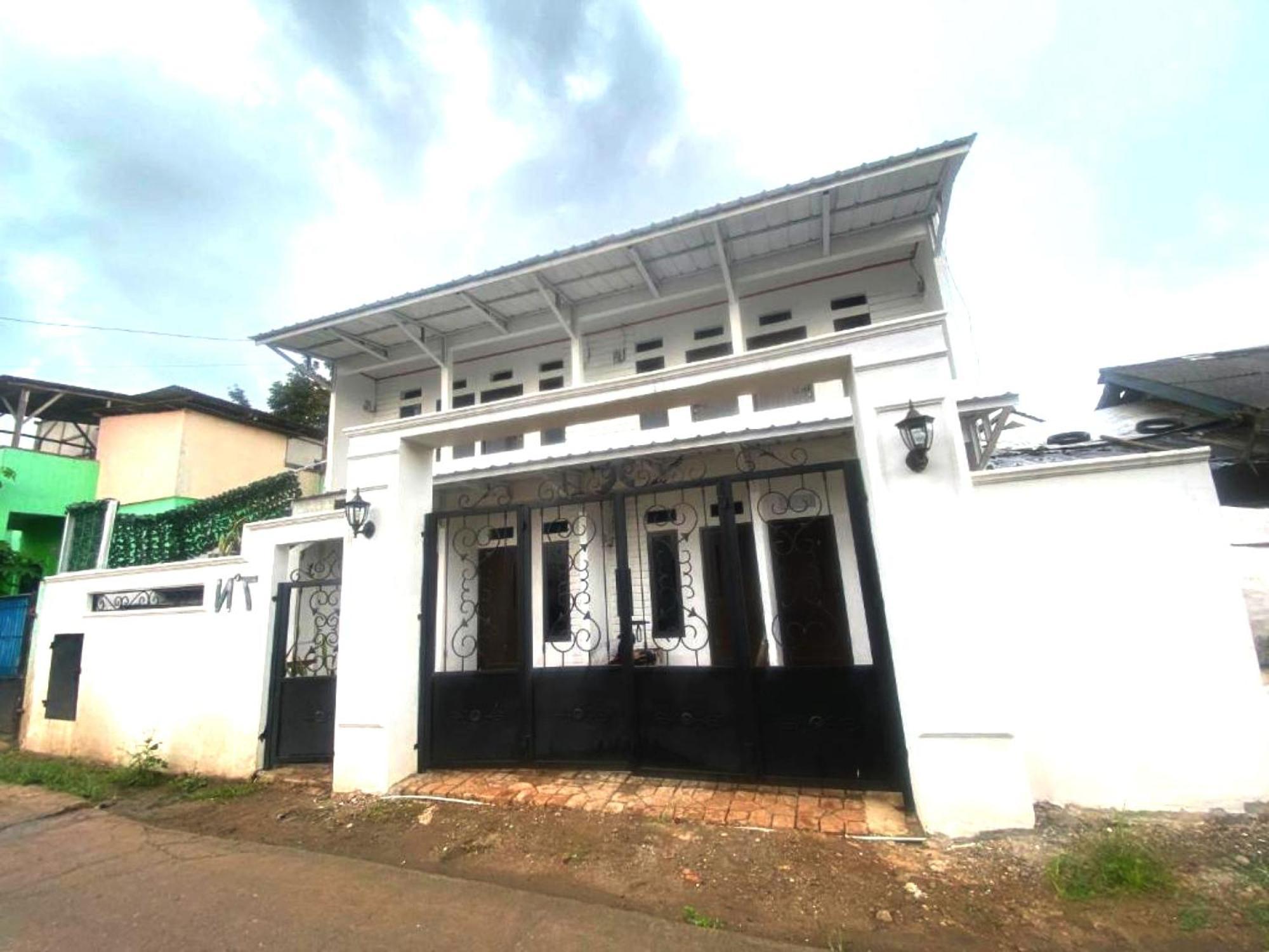 Express O 92147 Nia Residence Depok Exterior photo